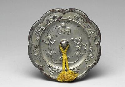 图片[2]-Lobed Bronze Mirror with Lotuses and Infants, middle Tang period, 8th to 9th century-China Archive